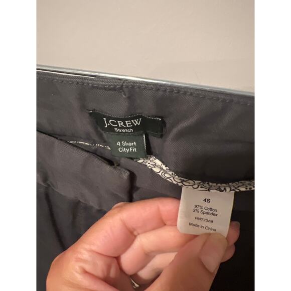 Gray J.Crew City Fit Chinos, Size 4 Short, KB348 - Picture 3 of 4